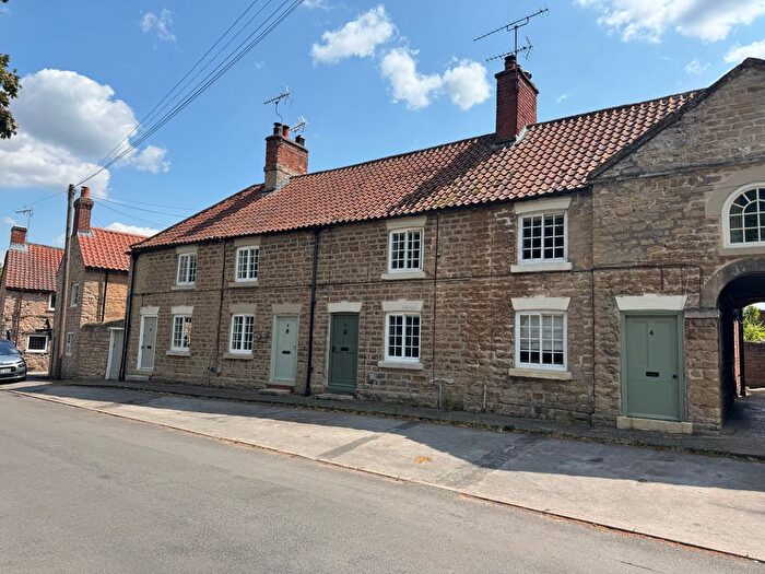 2 Bedroom Cottage To Rent In Church Lane, Carlton-In-Lindrick, Worksop, S81