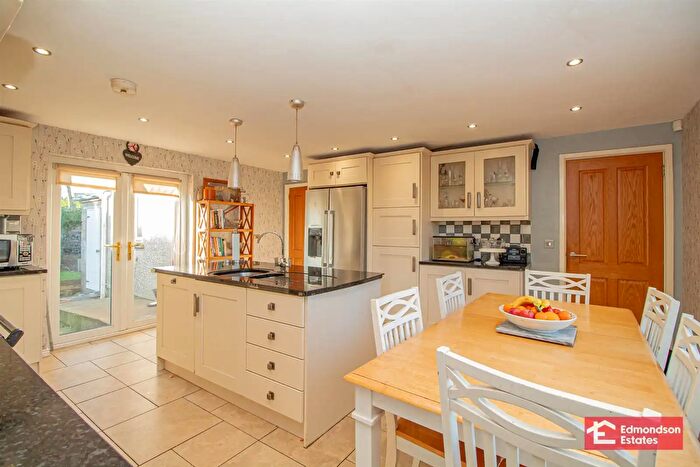 4 Bedroom Detached House For Sale In Glenhugh Road, Ballymena, BT42