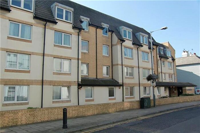 1 Bedroom Retirement Property To Rent In Homevale House, High Street, Sandgate, Folkestone, CT20