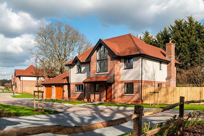 5 Bedroom Detached House For Sale In Arundel Road, Arundel, BN18