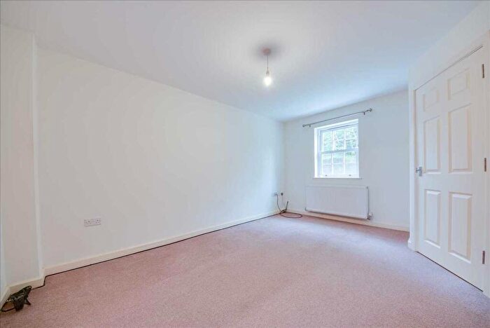 2 Bedroom Terraced House For Sale In Irthlingborough Road, Wellingborough, NN8