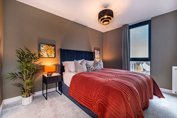 1 Bedroom Flat To Rent In Hove Central, Boulevard Place Brighton, BN3