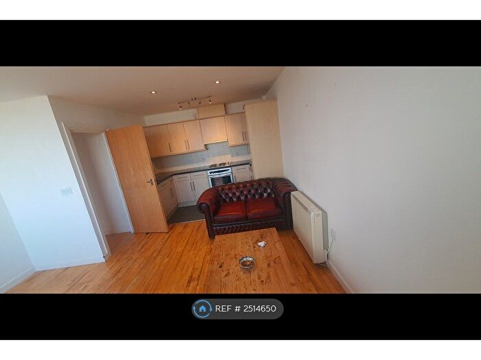 1 Bedroom Flat To Rent In Church Street, Dunstable, LU5