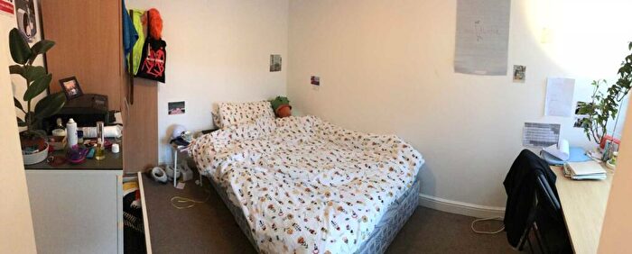 5 Bedroom Terraced House To Rent In Landcross Road, Fallowfield, M14