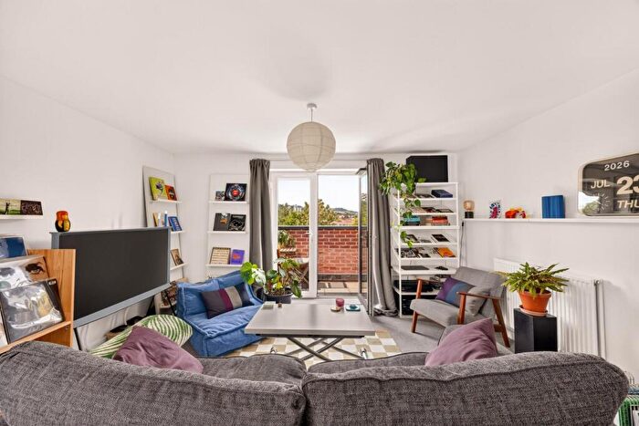 1 Bedroom Apartment For Sale In Bird Cherry House, Hawkfield Road, Bristol, BS13
