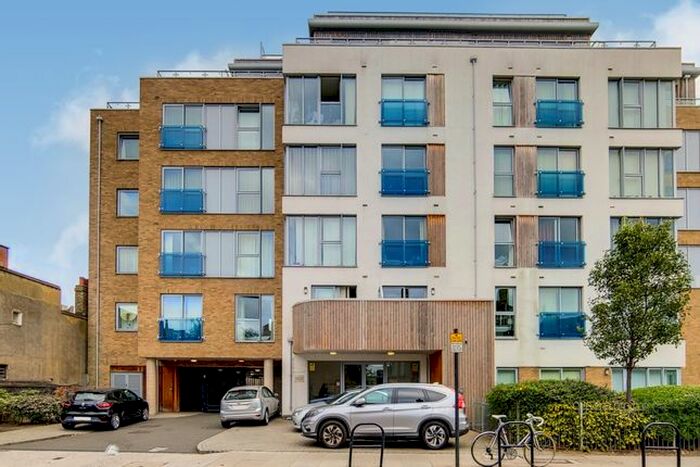 1 Bedroom Flat To Rent In Glenthorne Road, London, W6