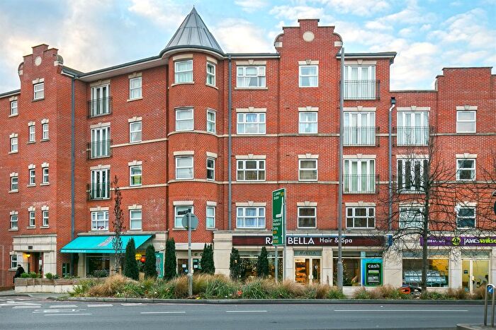 2 Bedroom Flat For Sale In Churchill Lodge, Streatham High Road, SW16