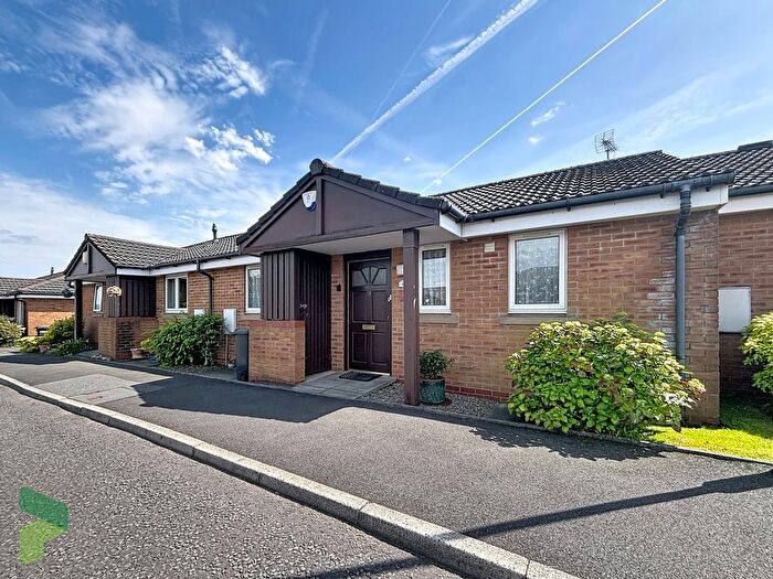 2 Bedroom Semi-Detached Bungalow For Sale In View Road, Darwen, BB3
