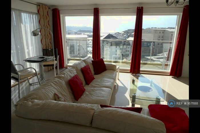 2 Bedroom Flat To Rent In Exeter Street, Plymouth, PL4