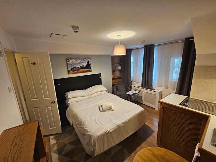 Studio To Rent In Mabledon Place, Bloomsbury, WC1H