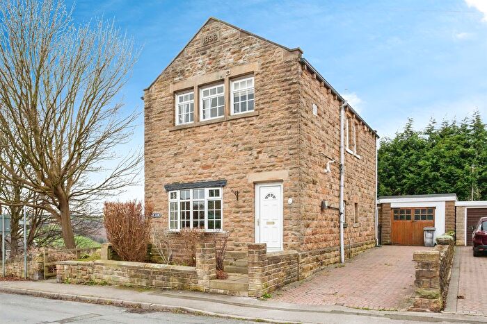 4 Bedroom Detached House For Sale In Edge Lane, Thornhill, Dewsbury, WF12