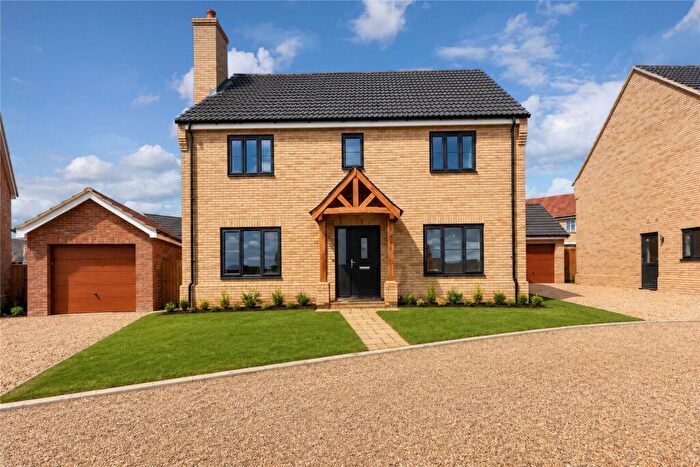 4 Bedroom Detached House For Sale In Alan Avenue, Newton Flotman, Norwich, NR15
