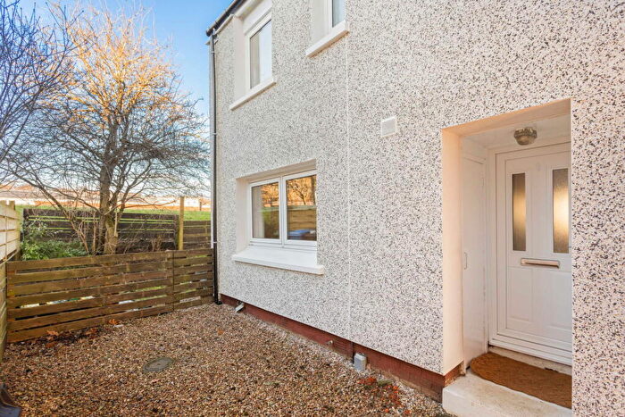 3 Bedroom End Of Terrace House For Sale In Jubilee Avenue, Deans, Livingston, EH54