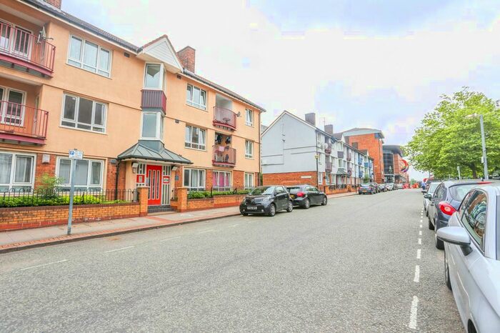 3 Bedroom Flat To Rent In Ryland Street, Birmingham, B16