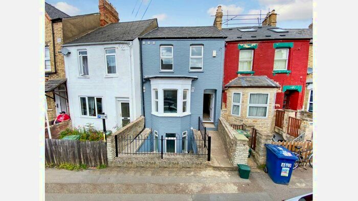 6 Bedroom Terraced House To Rent In Bullingdon Road, Oxford, OX4