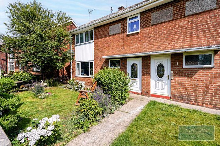 3 Bedroom Semi-Detached House For Sale In Norfolk Close Seaham, SR7