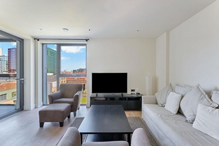 1 Bedroom Flat To Rent In Foundry House, Lockington Road, London, SW8
