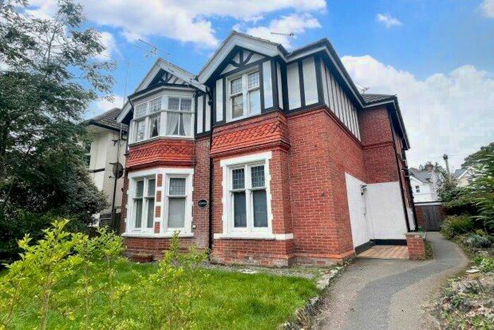 1 Bedroom Flat To Rent In Alumhurst Road, Bournemouth, BH4