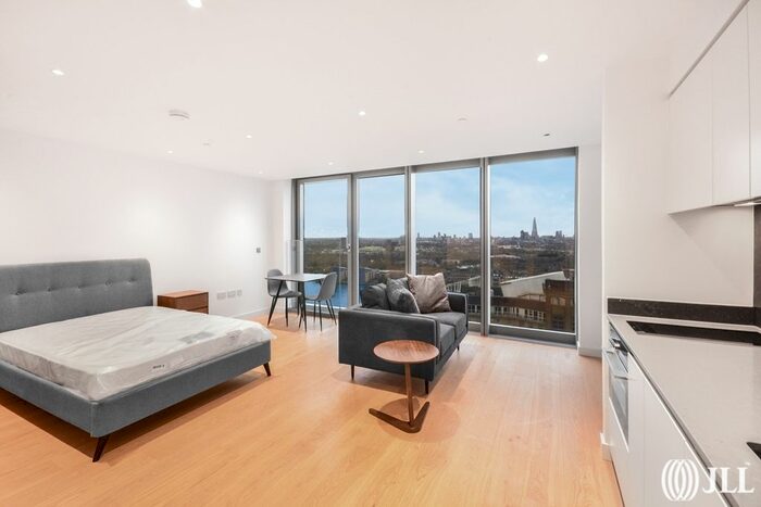 Studio To Rent In Marsh Wall, London E14