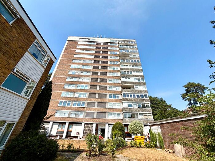 2 Bedroom Apartment To Rent In Beechmount Road, SO16