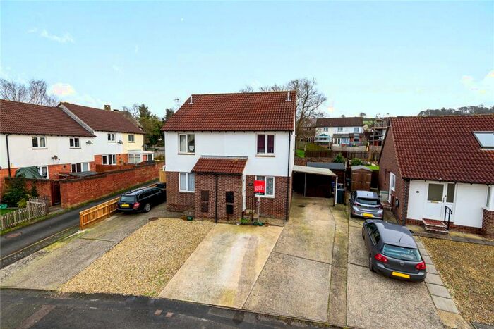 2 Bedroom Semi-Detached House To Rent In Chestnut Way, Honiton, Devon, EX14