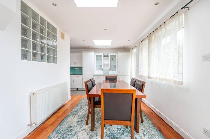 5 Bedroom Property For Sale In Beverley Gardens, Wembley, HA9