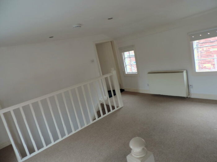 1 Bedroom Apartment To Rent In Market Street, Ashby De La Zouch, LE65
