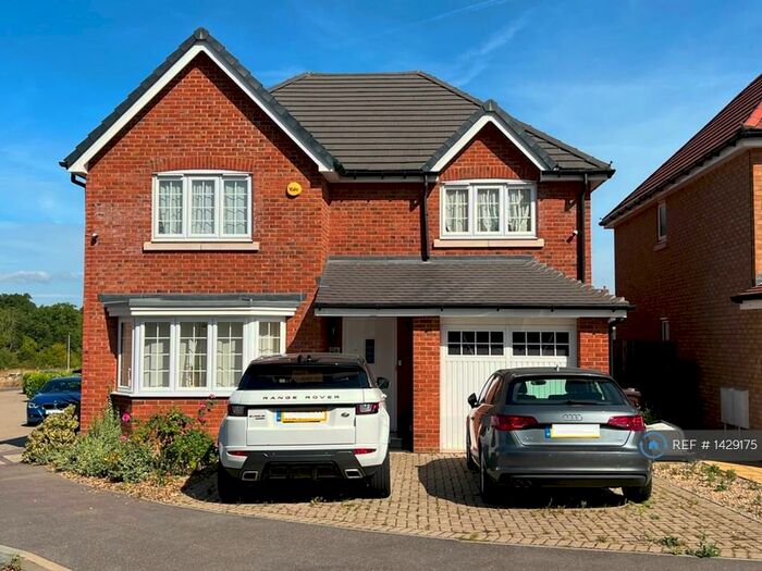 4 Bedroom Detached House To Rent In Glasspool Road, Winnersh, Wokingham, RG41