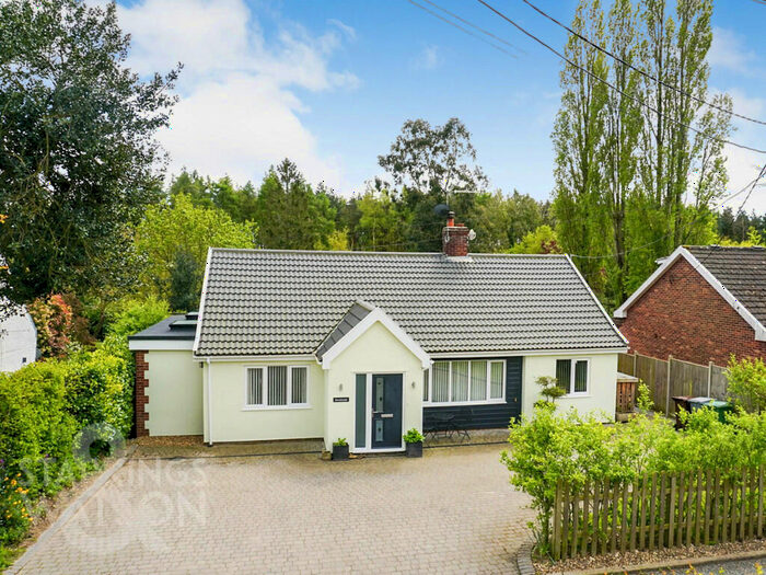 3 Bedroom Detached Bungalow For Sale In Pedham Road, Hemblington, Norwich, NR13