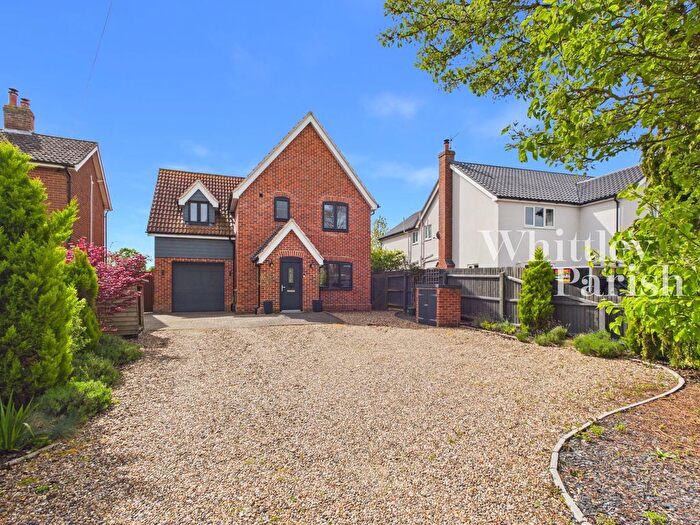 4 Bedroom Detached House For Sale In Mill Street, Gislingham, IP23