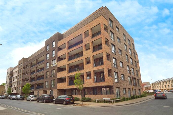 1 Bedroom Flat For Sale In Clarkson Crescent, Walthamstow, London, E17