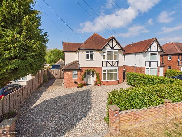 5 Bedroom Detached House For Sale In Park Lane, Tilehurst, Reading, RG31
