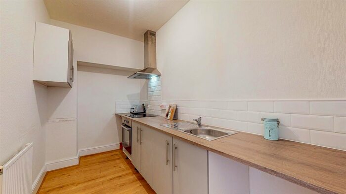 1 Bedroom Flat To Rent In Park Avenue, Princes Avenue, Hull, HU5