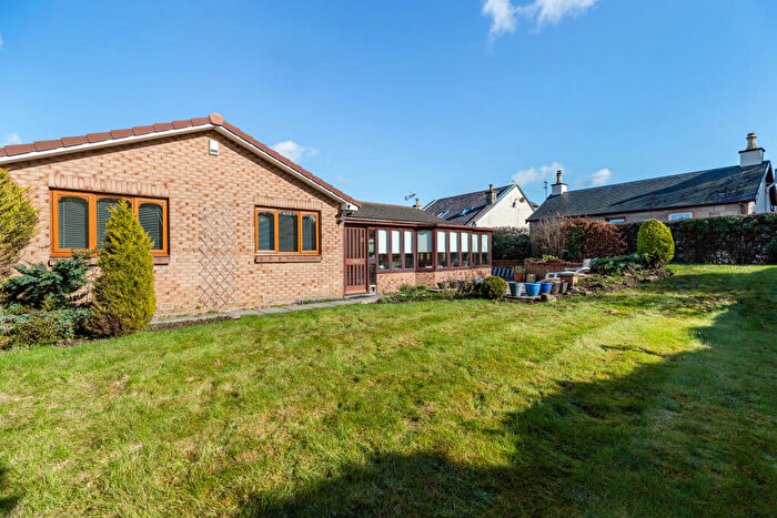 2 Bedroom Bungalow For Sale In Smuggler's Brig Road, Crossford, Carluke, South Lanarkshire, ML8