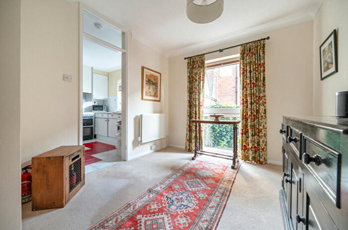 3 Bedroom Terraced House For Sale In St. Michael-At-Pleas, Norwich, NR3