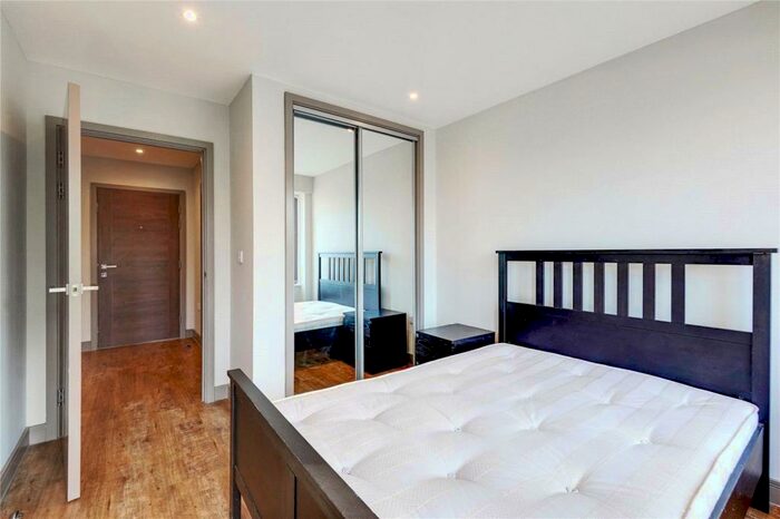 Apartment To Rent In Brenchley House, - Week Street, Maidstone, Kent, ME14