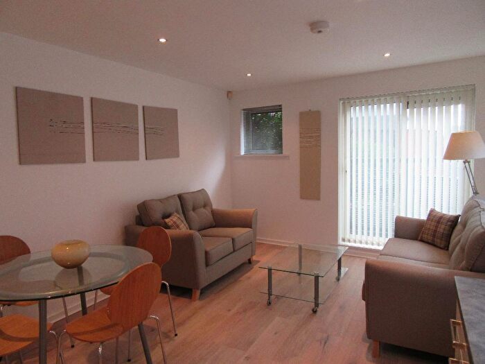 2 Bedroom Apartment To Rent In The Citadel, Ludgate Hill, Manchester, M4
