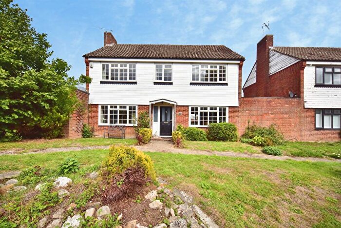 4 Bedroom Detached House For Sale In The Street, Mereworth, Maidstone, ME18