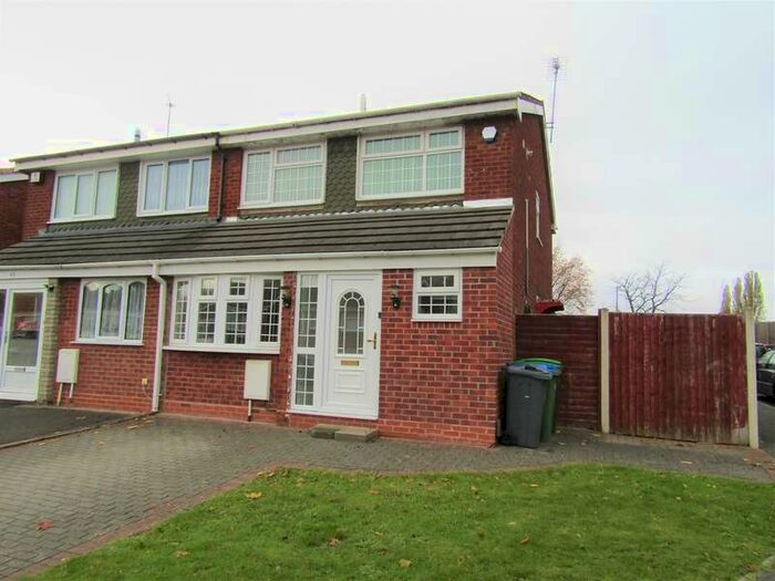 3 Bedroom Semi-Detached House To Rent In Brookside, Great Barr, Birmingham, B43