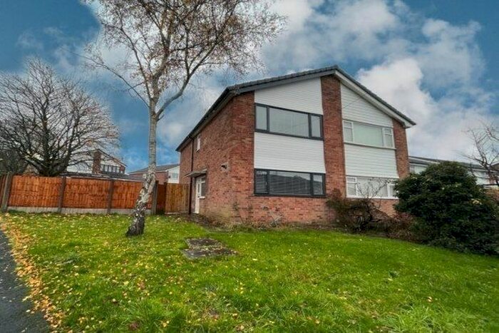 3 Bedroom Semi-Detached House To Rent In Carlisle Close, Winsford, CW7