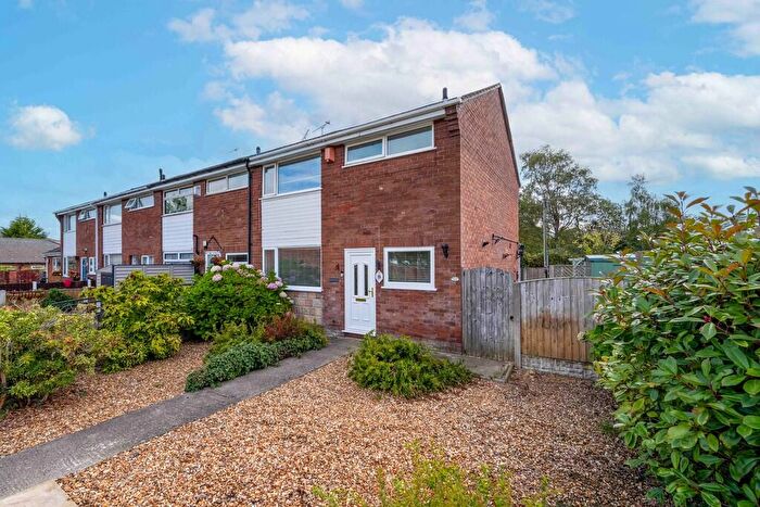 3 Bedroom End Of Terrace House For Sale In Dentith Drive, Blacon, CH1