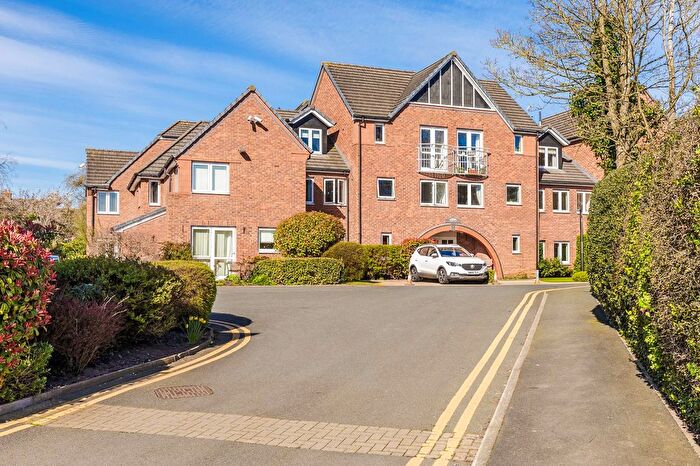 2 Bedroom Flat For Sale In London Road, Nantwich, CW5