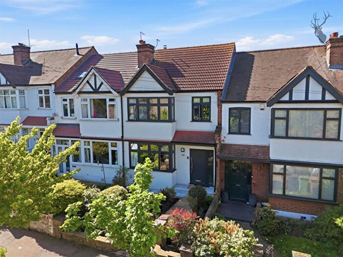 4 Bedroom Terraced House For Sale In Waverley Avenue, London, E4