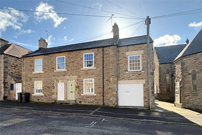 3 Bedroom End Of Terrace House For Sale In Princes Street, Corbridge, Northumberland, NE45
