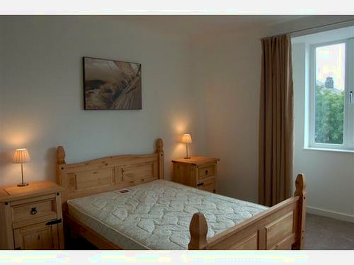 4 Bedroom Villa To Rent In Saughton Road North, Edinburgh, EH12