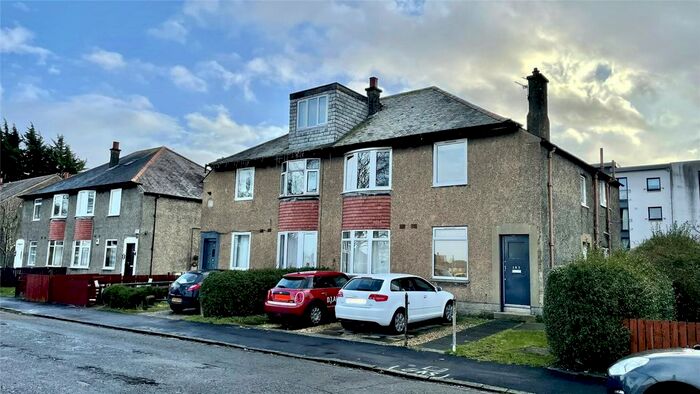 3 Bedroom Flat To Rent In Pilton Avenue, Edinburgh, EH5