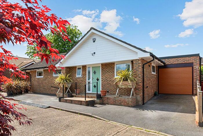 3 Bedroom Bungalow For Sale In Capuchin Close, Stanmore, HA7