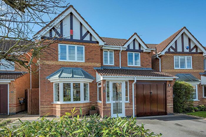 4 Bedroom Detached House For Sale In Whitehead Grove, Balsall Common, Coventry, CV7