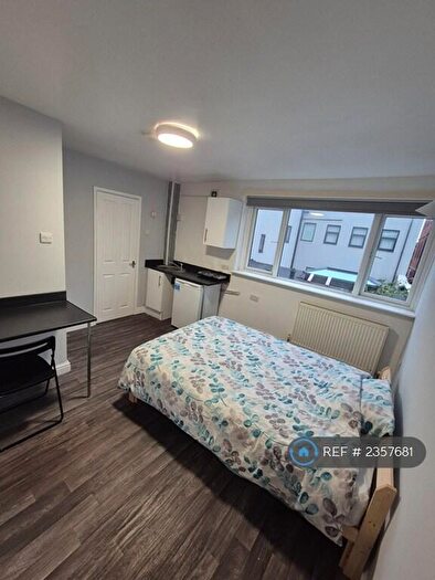 Studio To Rent In Mansfield Road, Nottingham, NG1