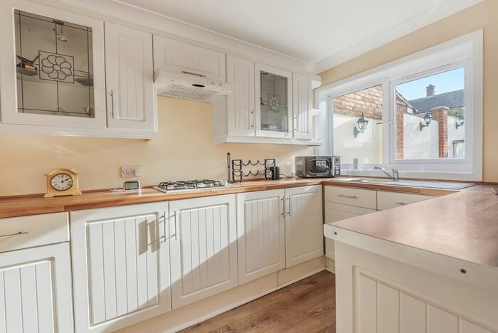 3 Bedroom Terraced House To Rent In Burdett Close, Sidcup, DA14